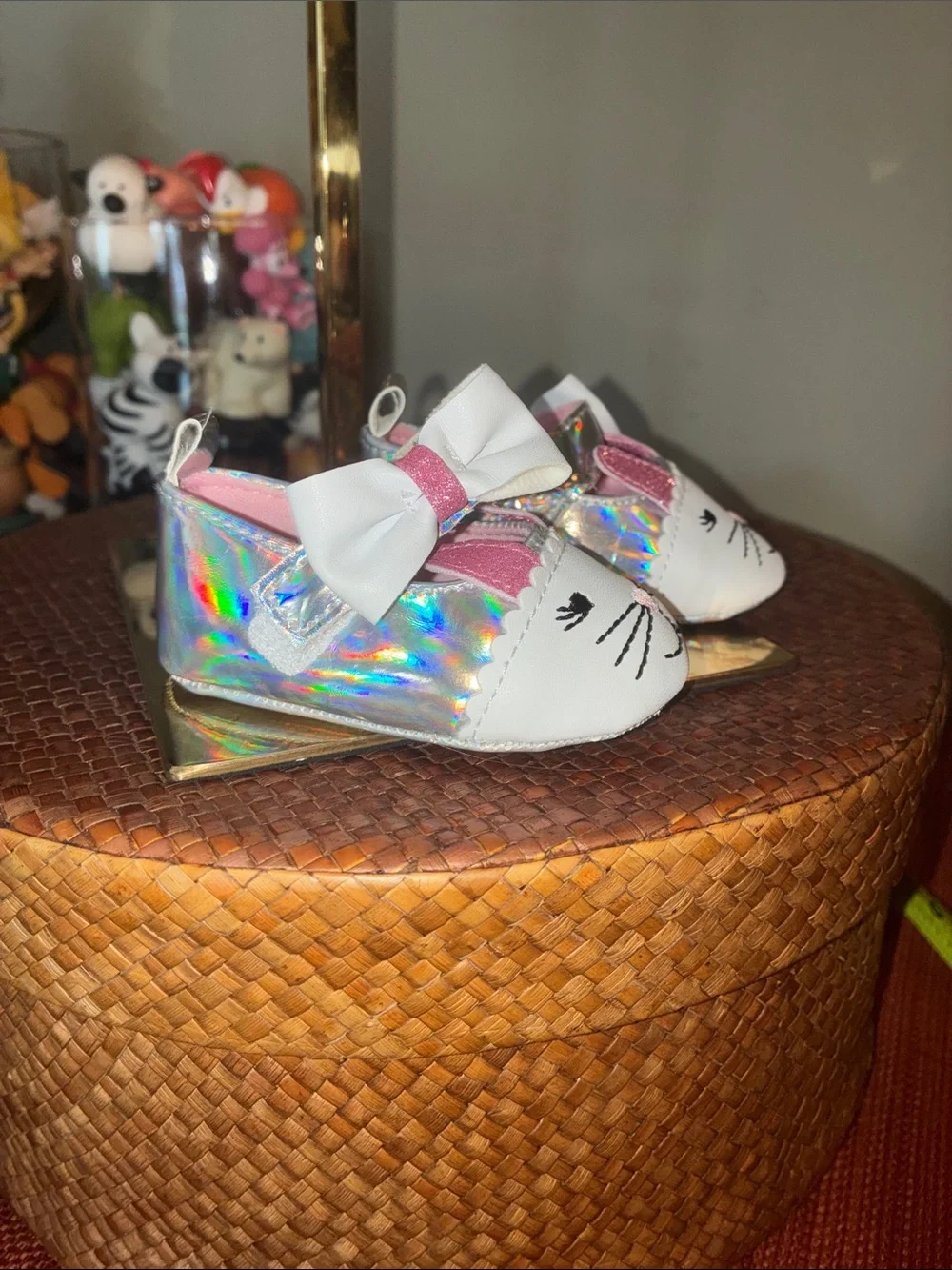 Laura Ashley Baby Bunny Crib Shoes - SZ 1